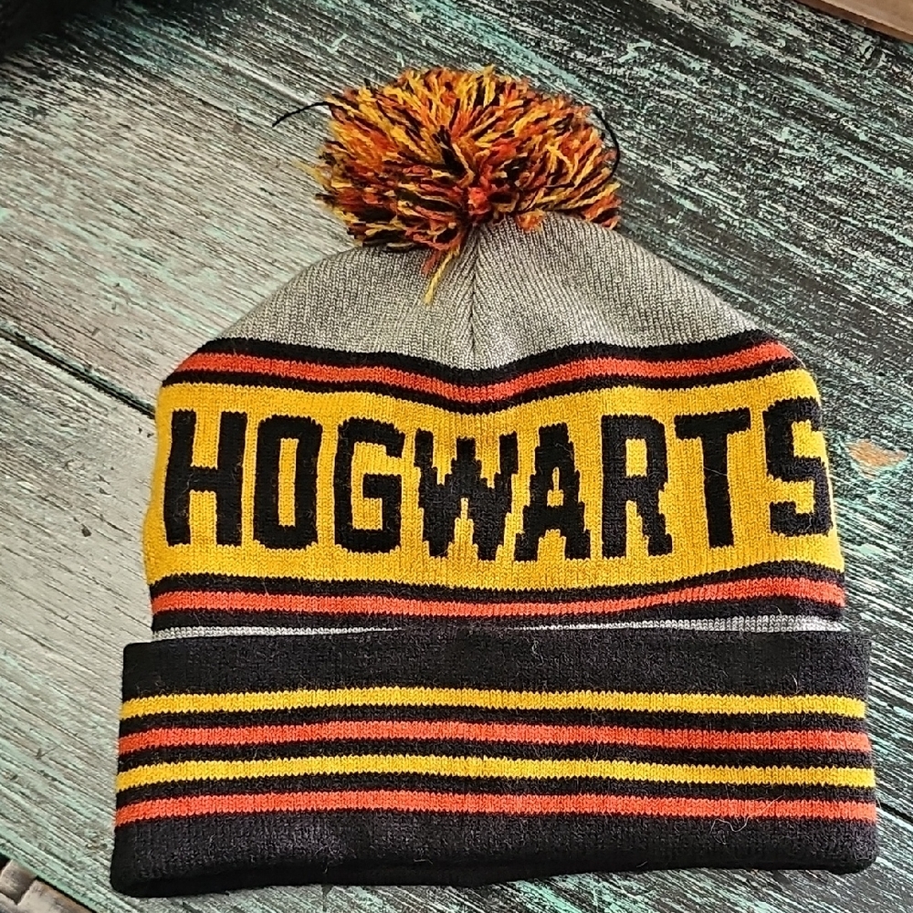 Hogwarts Gray and Black Beanie with Pom